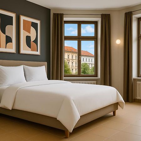 Bohemian Dreams Apartments And Suites By Dwellfort Praga Esterno foto